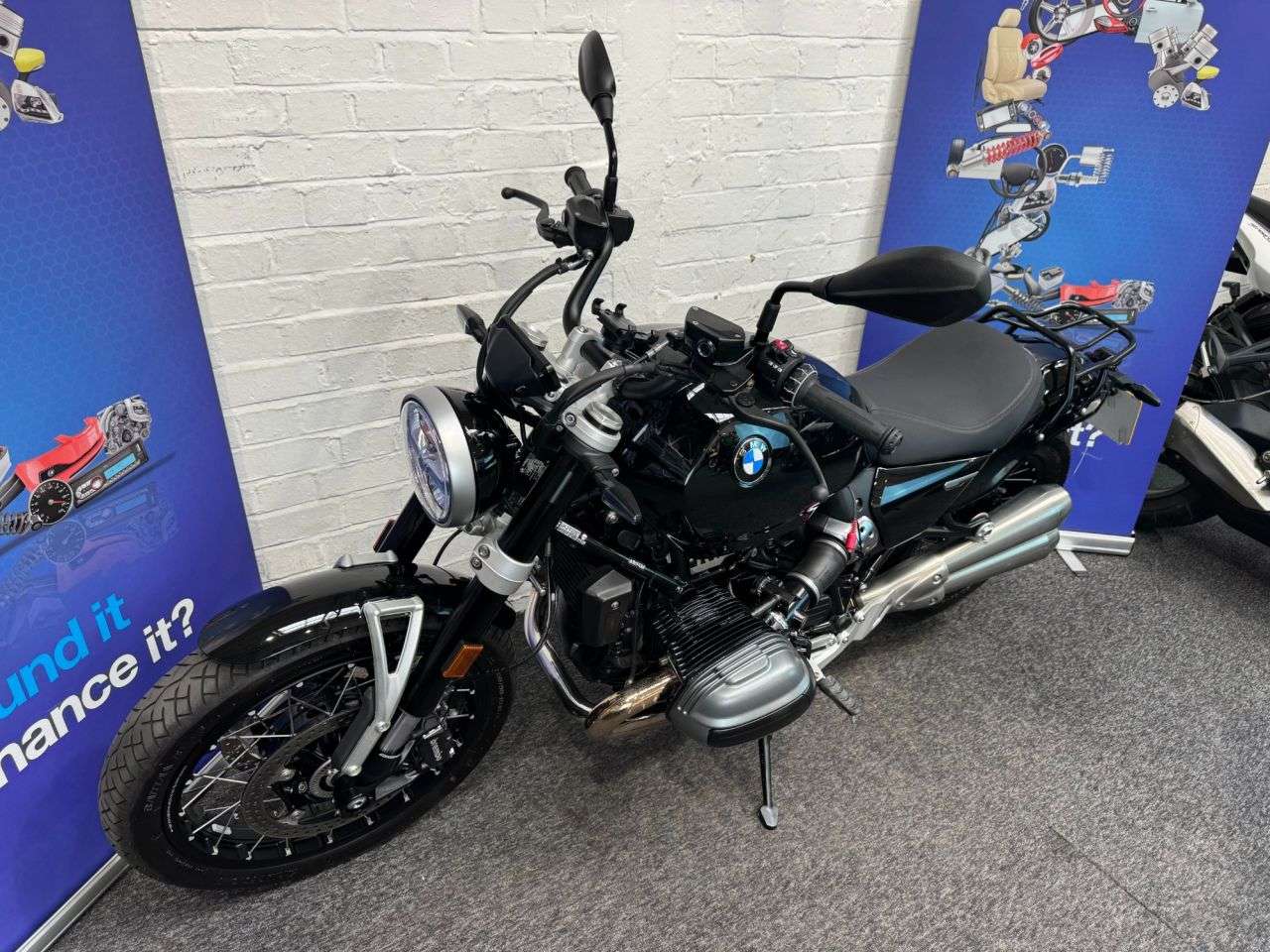 2025 BMW R 12 2025 BMW R 12
