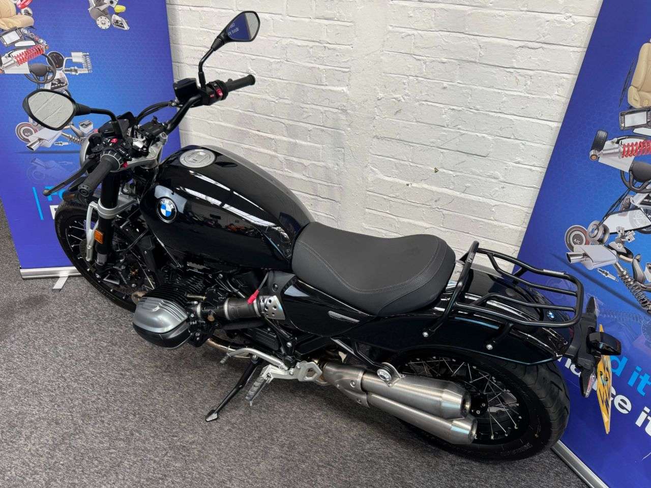 2025 BMW R 12 2025 BMW R 12