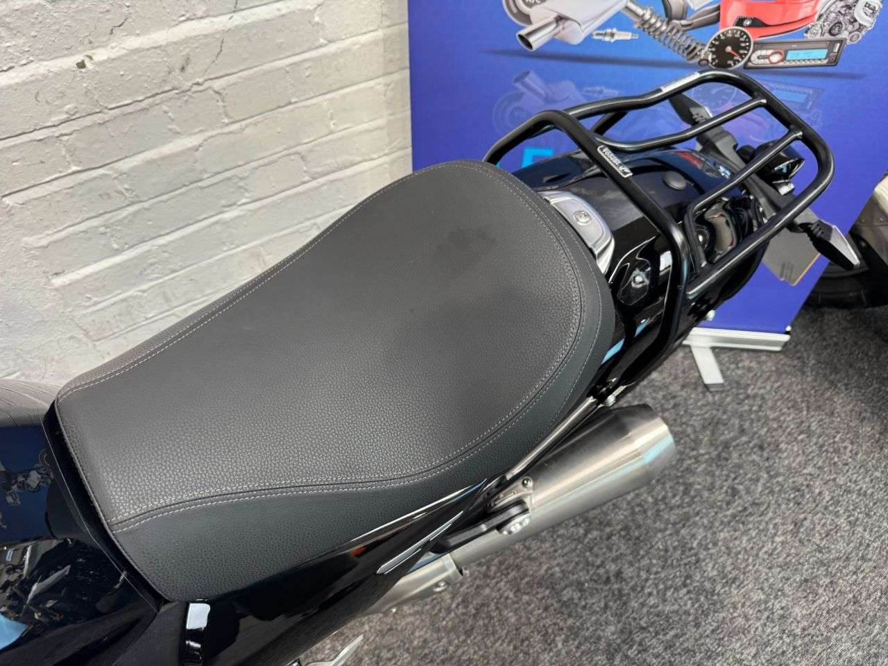2025 BMW R 12 2025 BMW R 12