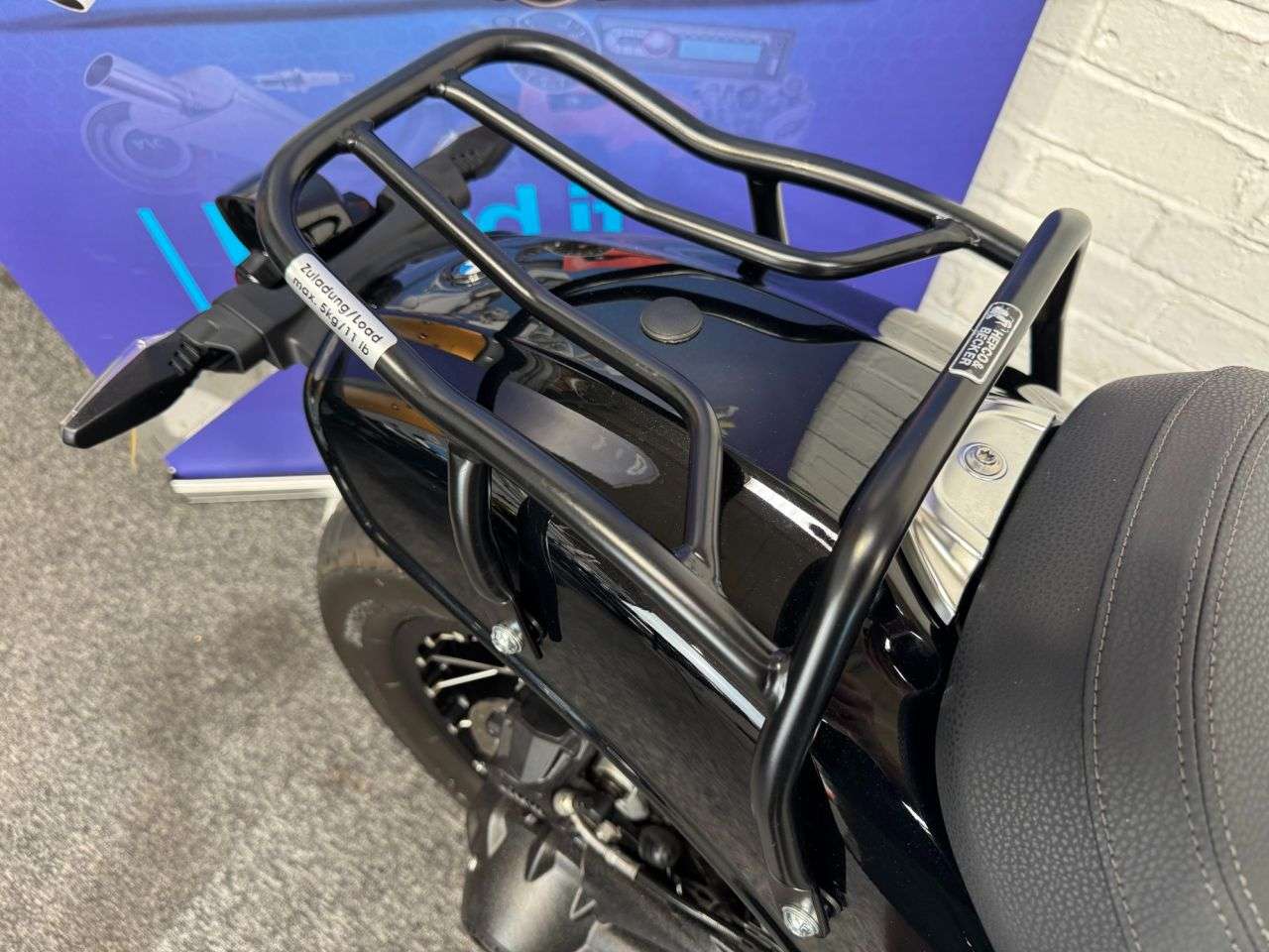 2025 BMW R 12 2025 BMW R 12