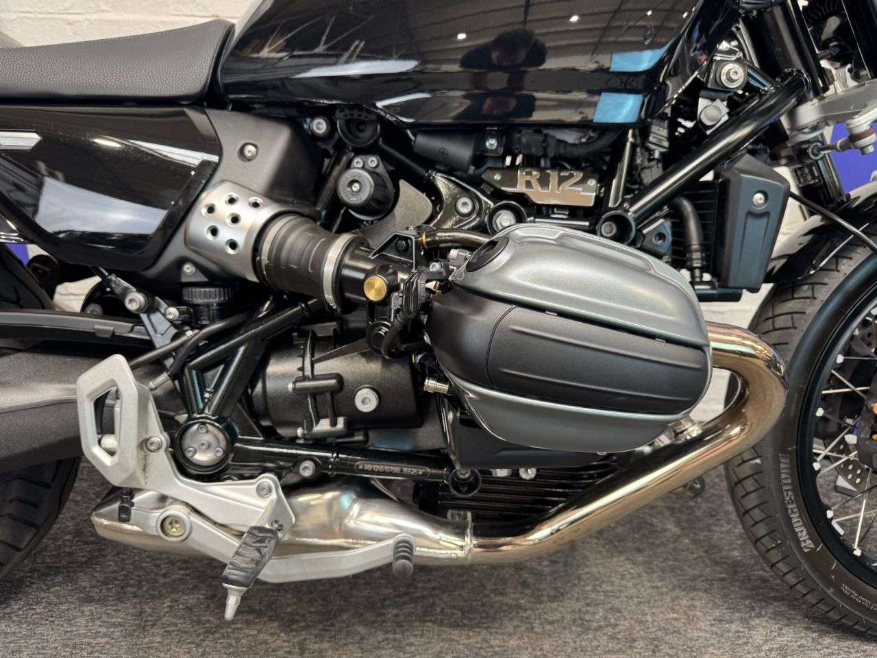 2025 BMW R 12 2025 BMW R 12