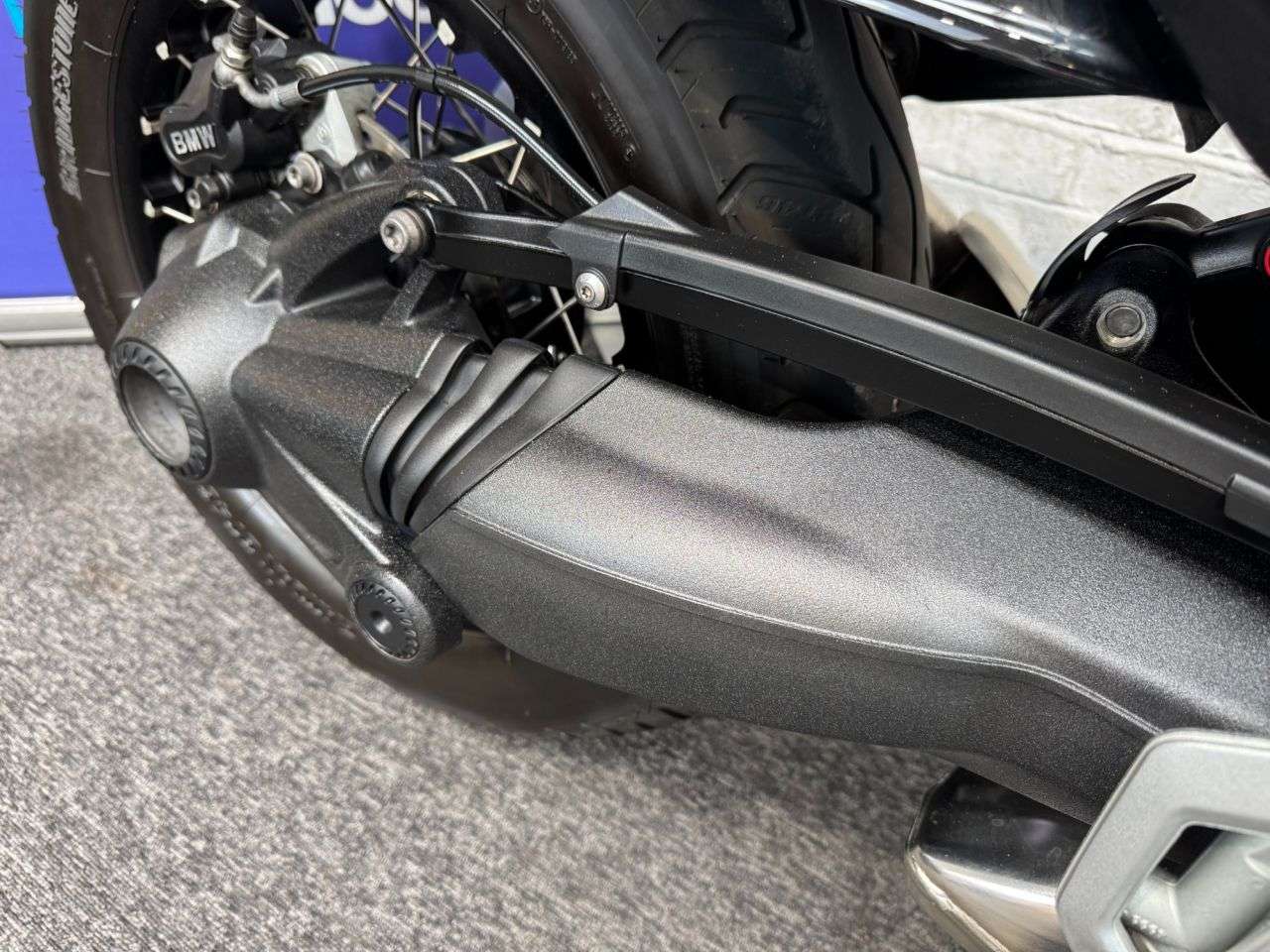 2025 BMW R 12 2025 BMW R 12