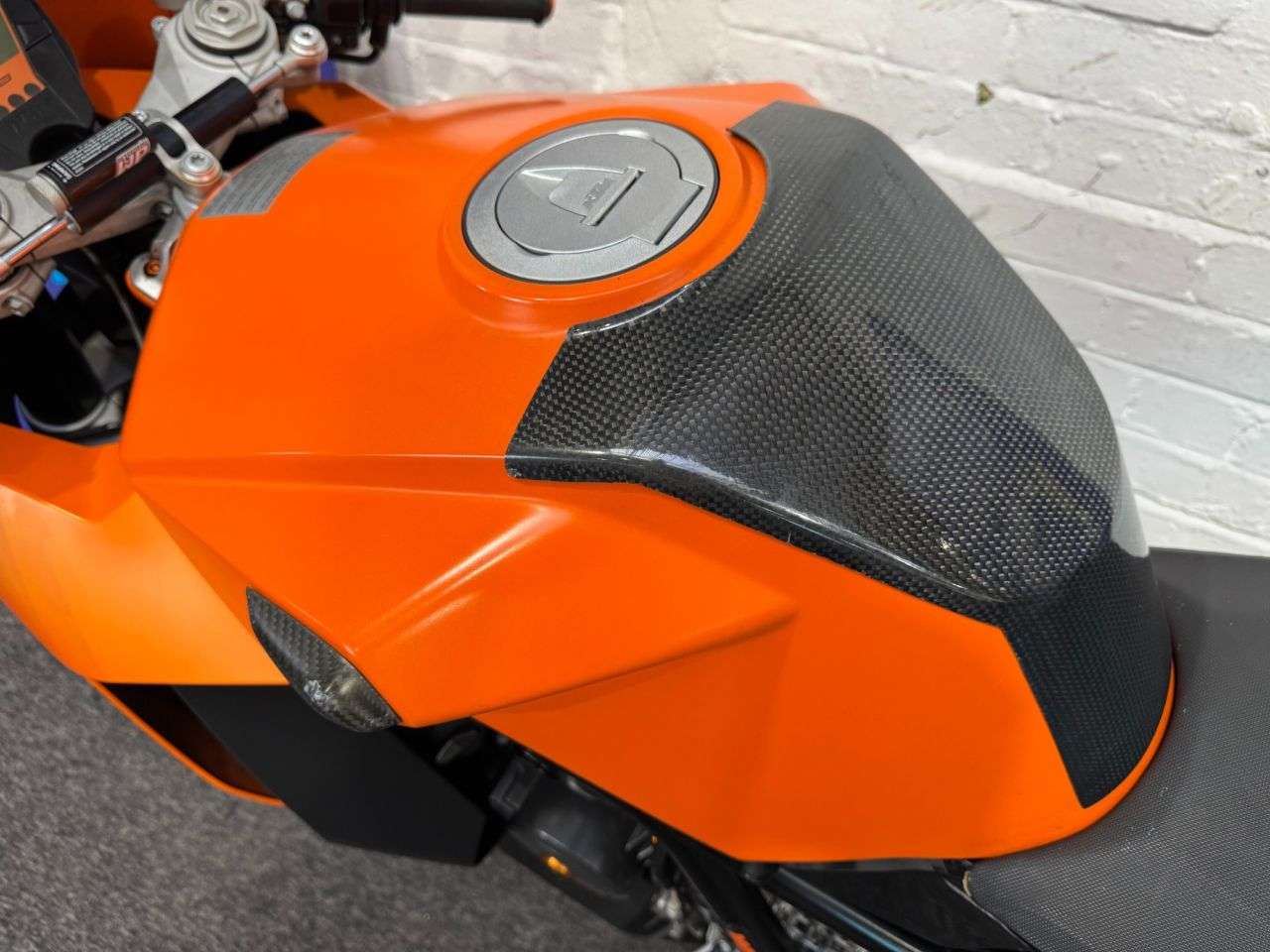 2012 KTM RC 8 2012 KTM RC 8