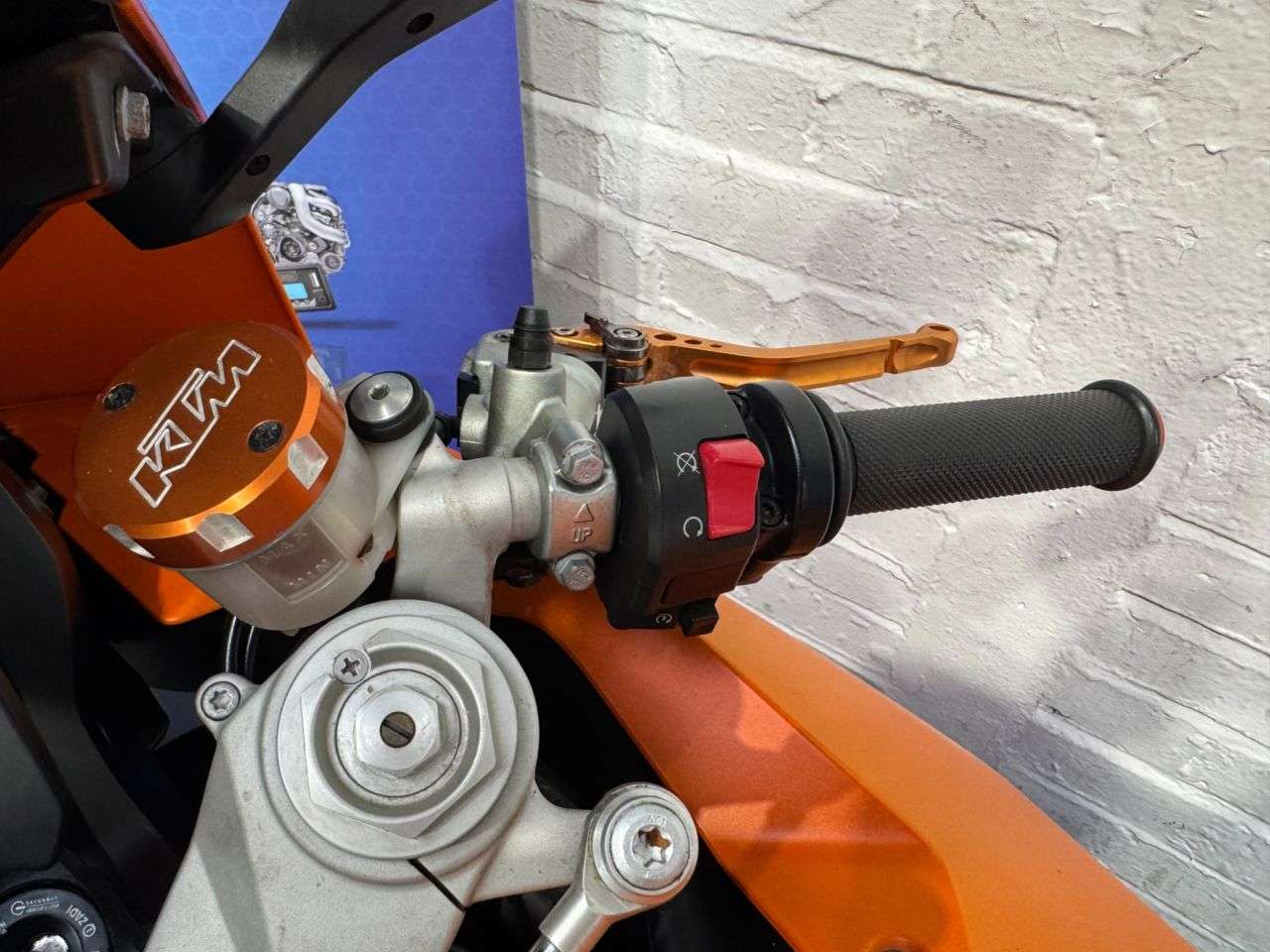 2012 KTM RC 8 2012 KTM RC 8