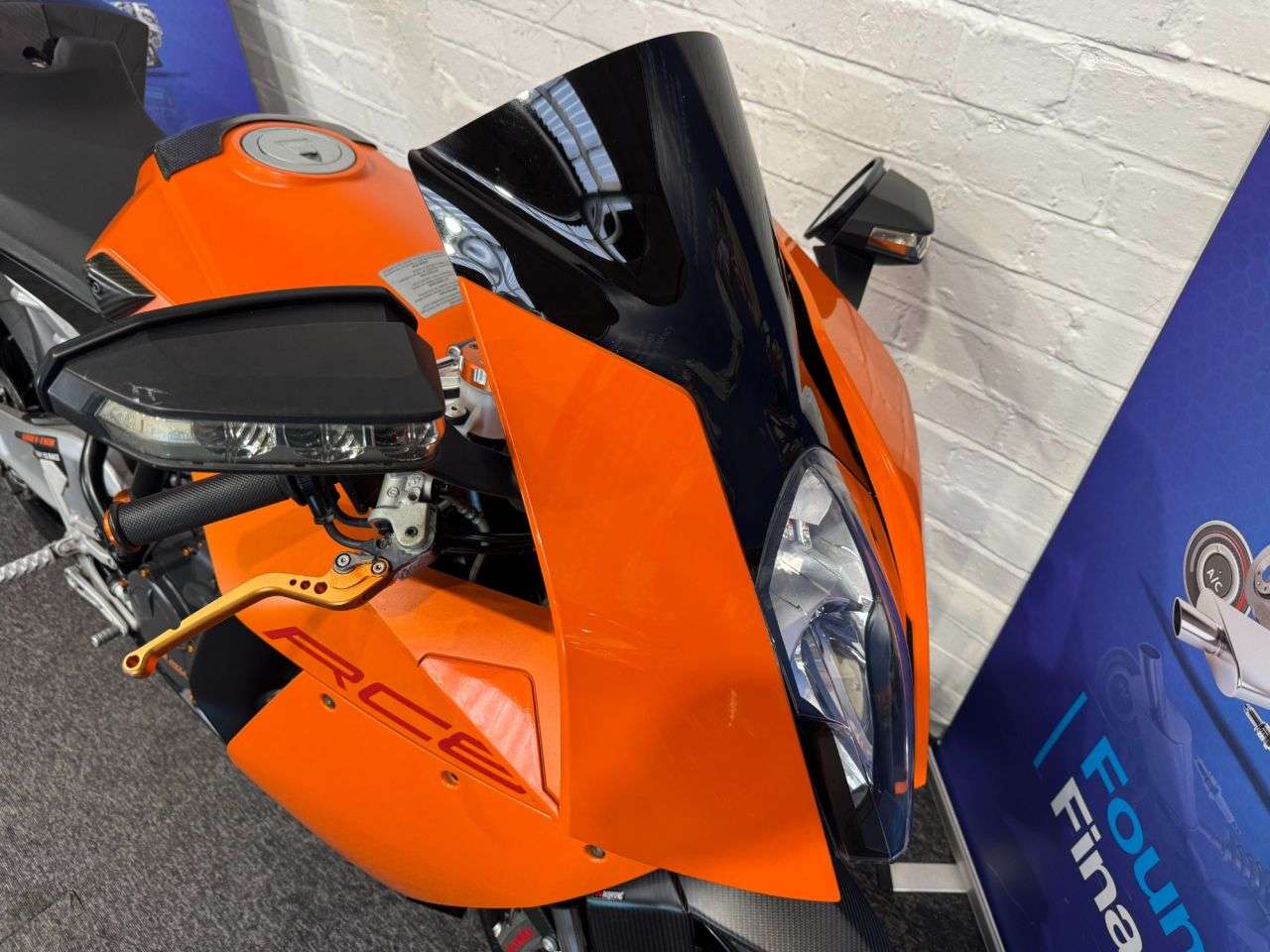 2012 KTM RC 8 2012 KTM RC 8