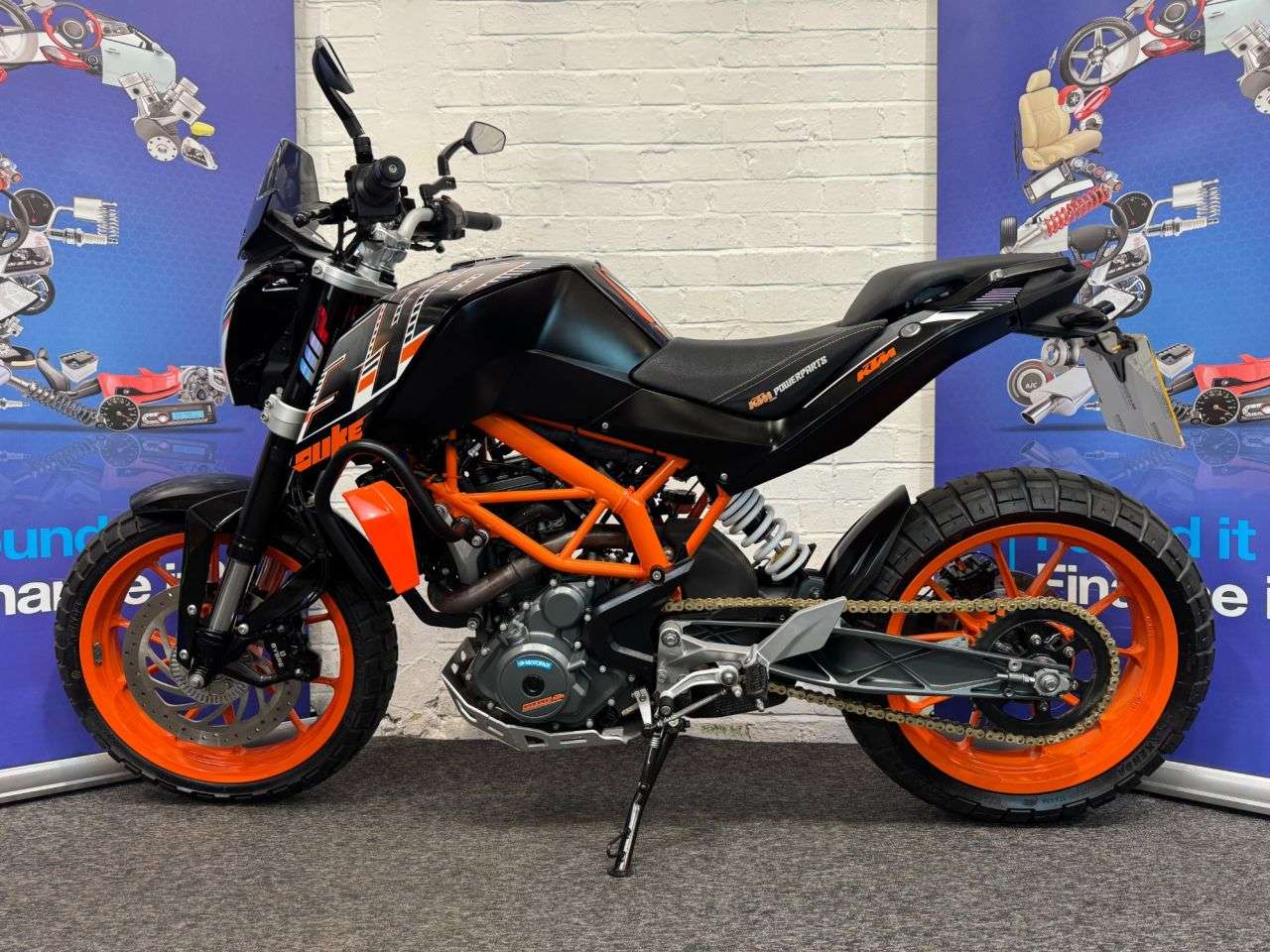 A 2016 KTM 390 DUKE DUKE 390 FINANCE WARRANTY DELIVERY A 2016 KTM 390 DUKE DUKE 390 FINANCE WARRANTY DELIVERY