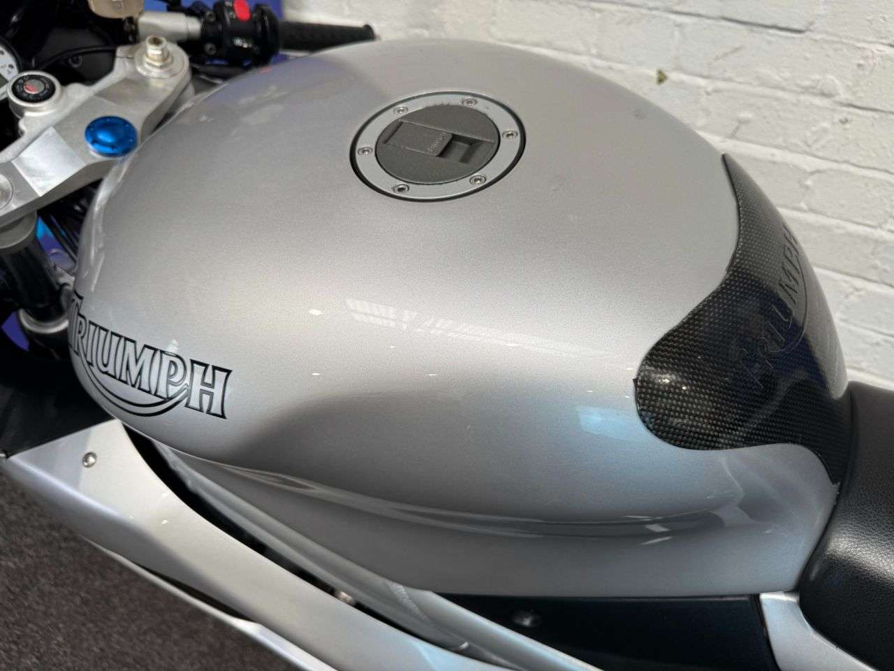 2001 TRIUMPH DAYTONA 955 2001 TRIUMPH DAYTONA 955