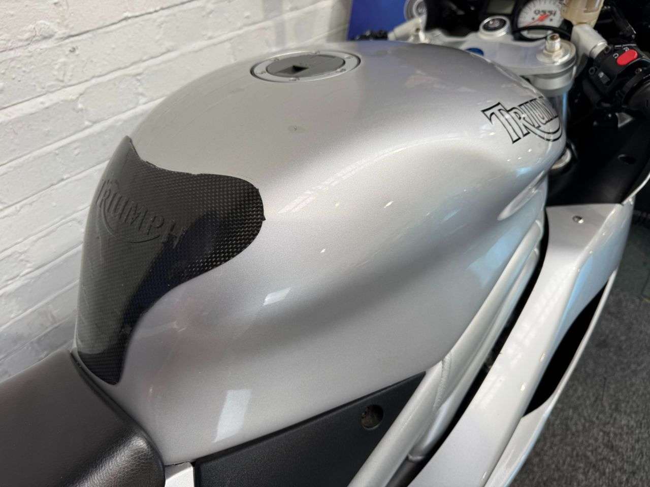 2001 TRIUMPH DAYTONA 955 2001 TRIUMPH DAYTONA 955