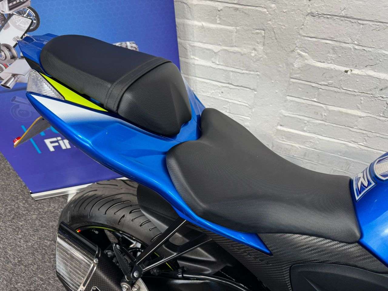 2016 SUZUKI GSX-R1000 2016 SUZUKI GSX-R1000