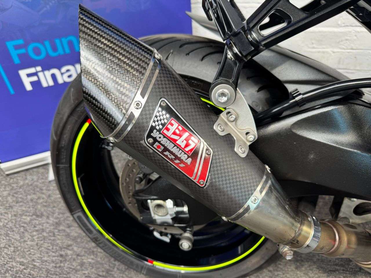 2016 SUZUKI GSX-R1000 2016 SUZUKI GSX-R1000