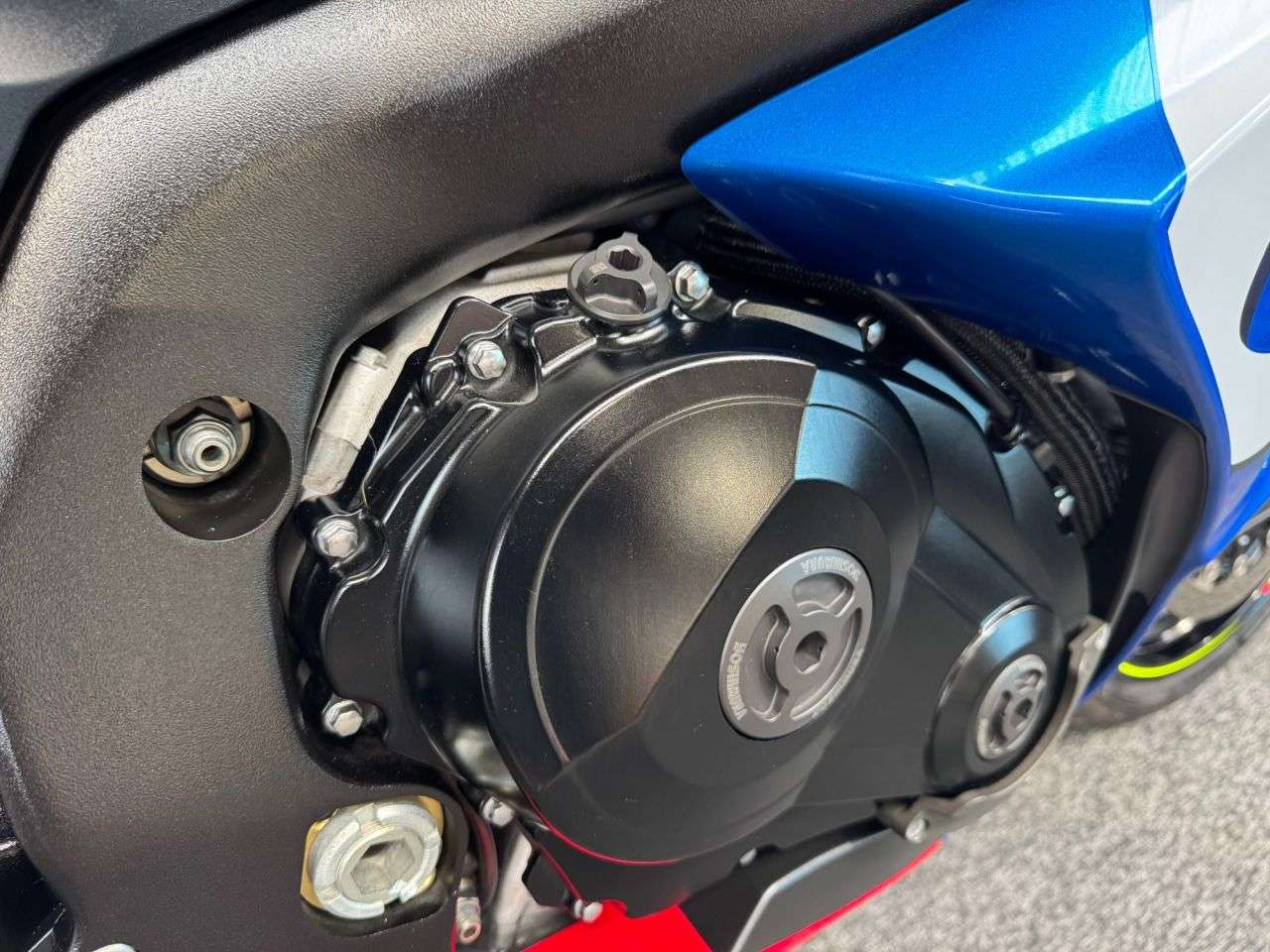 2016 SUZUKI GSX-R1000 2016 SUZUKI GSX-R1000