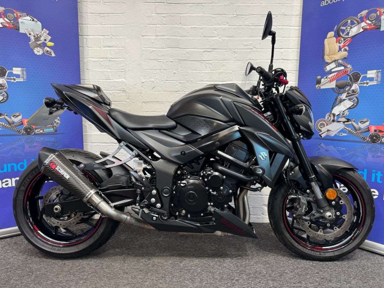 A 2018 SUZUKI GSX-S750 GSXS750 AL8 FINANCE WARRANTY DELIVERY A 2018 SUZUKI GSX-S750 GSXS750 AL8 FINANCE WARRANTY DELIVERY