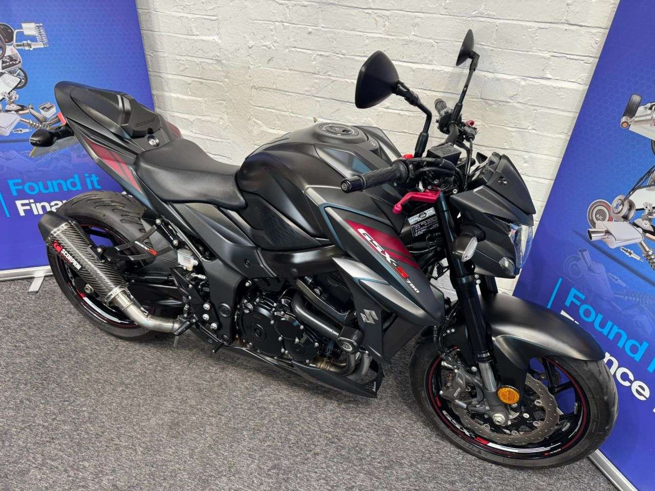 A 2018 SUZUKI GSX-S750 GSXS750 AL8 FINANCE WARRANTY DELIVERY A 2018 SUZUKI GSX-S750 GSXS750 AL8 FINANCE WARRANTY DELIVERY