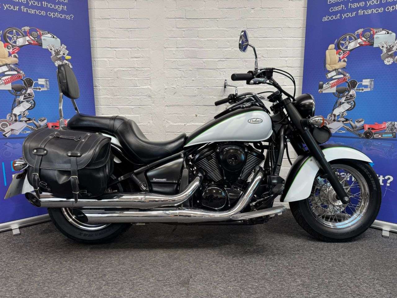 A 2017 KAWASAKI VULCAN 900 VN900 CLASSIC SPECIAL EDITION FINANCE WARRANTY DELIVERY A 2017 KAWASAKI VULCAN 900 VN900 CLASSIC SPECIAL EDITION FINANCE WARRANTY DELIVERY