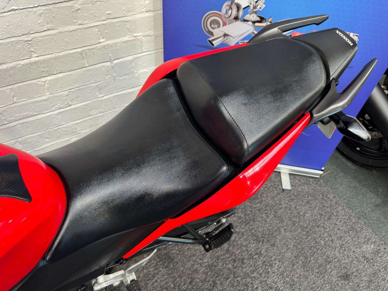 2014 HONDA CBR125R 2014 HONDA CBR125R
