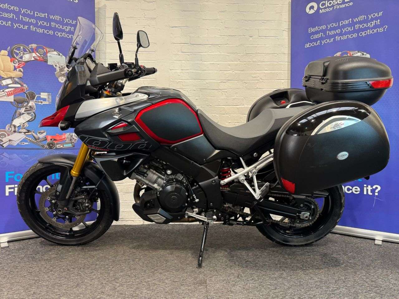 A 2014 SUZUKI V-STROM 1000 DL1000 AL4 V-STROM FINANCE WARRANTY DELIVERY A 2014 SUZUKI V-STROM 1000 DL1000 AL4 V-STROM FINANCE WARRANTY DELIVERY