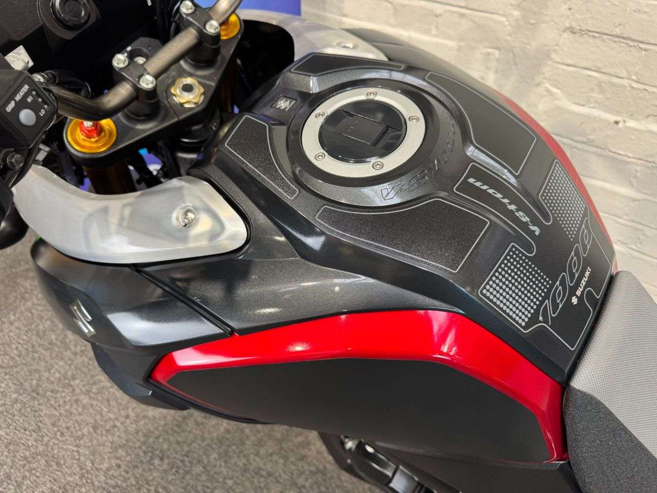 2014 SUZUKI V-STROM 1000 2014 SUZUKI V-STROM 1000