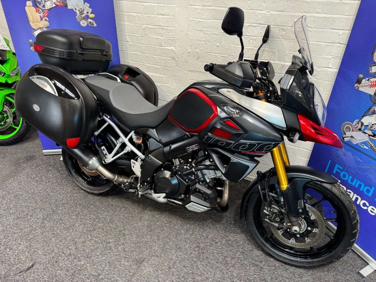 A 2014 SUZUKI V-STROM 1000 DL1000 AL4 V-STROM FINANCE WARRANTY DELIVERY A 2014 SUZUKI V-STROM 1000 DL1000 AL4 V-STROM FINANCE WARRANTY DELIVERY