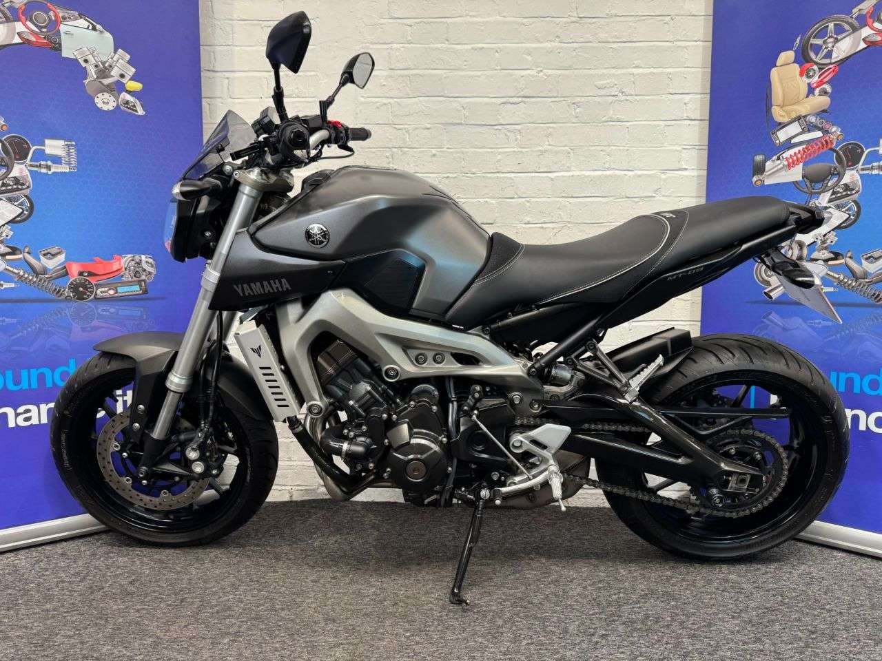 A 2014 YAMAHA MT-09 MT-09 FINANCE WARRANTY DELIVERY A 2014 YAMAHA MT-09 MT-09 FINANCE WARRANTY DELIVERY