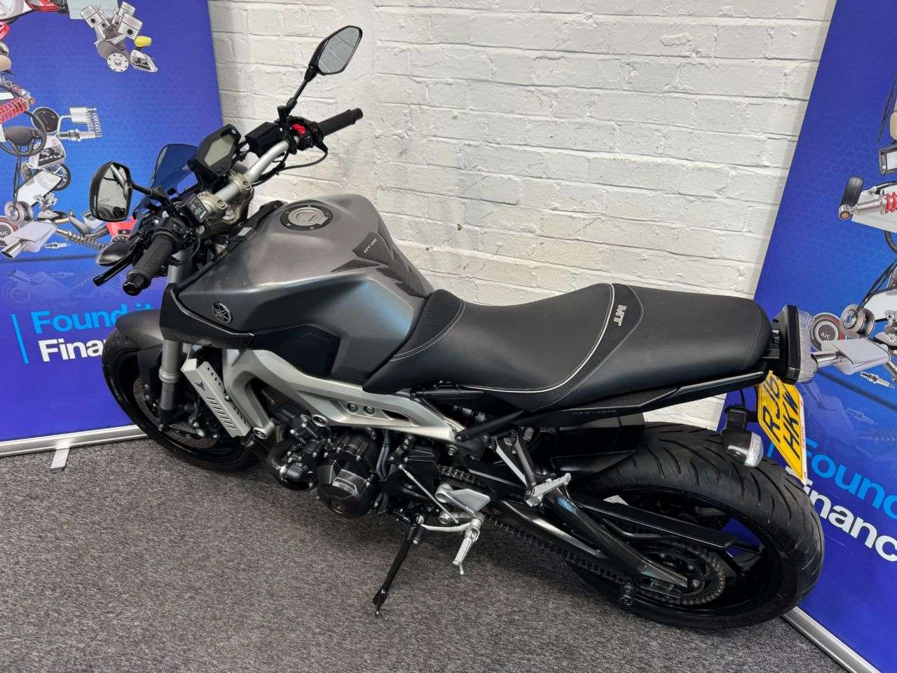 2014 YAMAHA MT-09 2014 YAMAHA MT-09