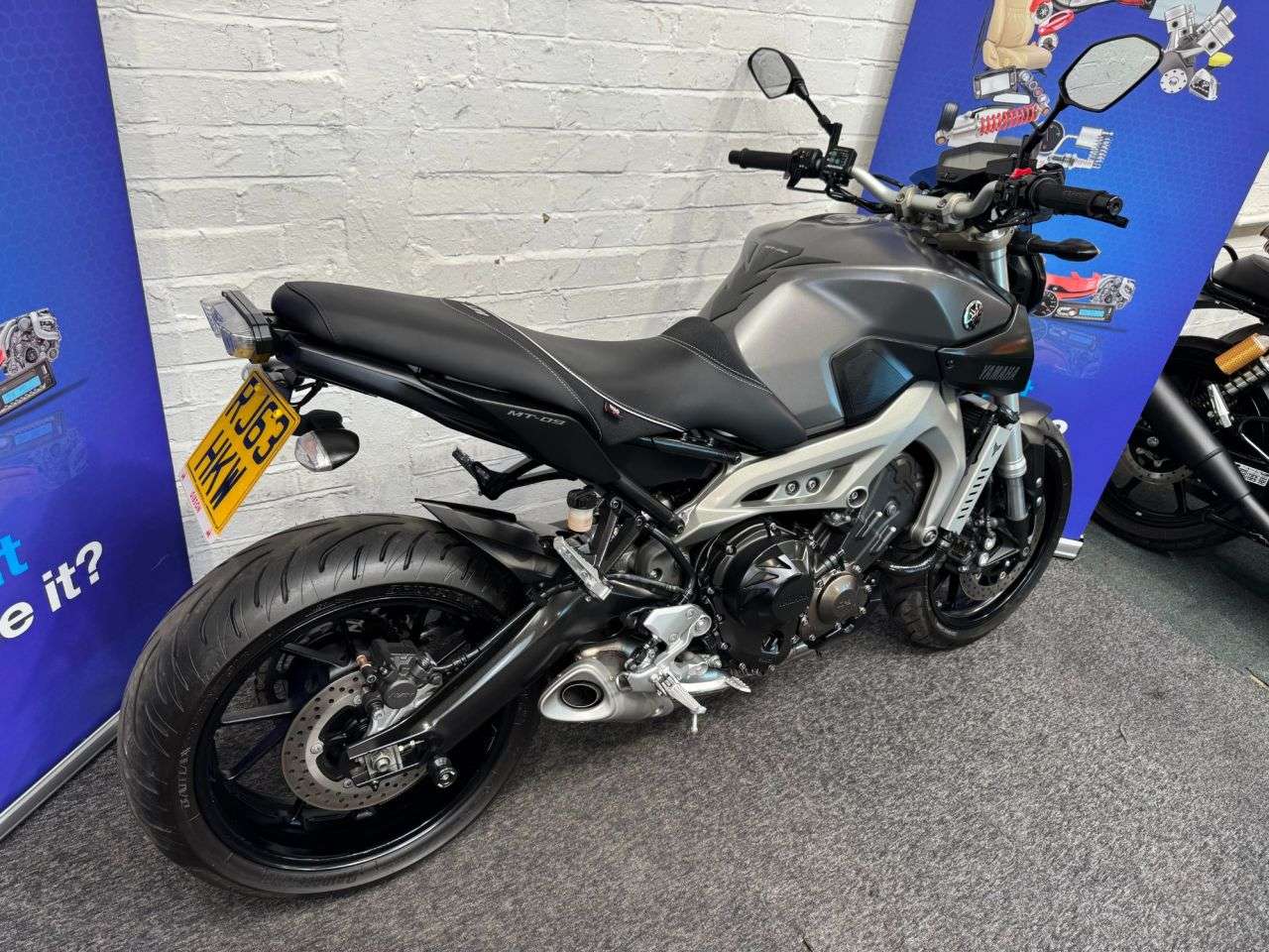 2014 YAMAHA MT-09 2014 YAMAHA MT-09