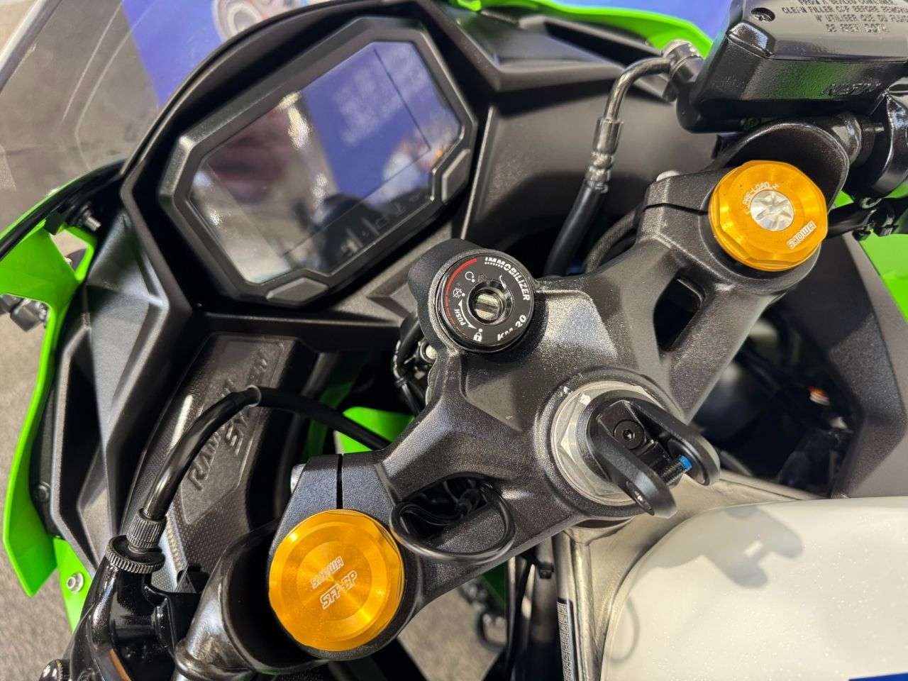 2024 KAWASAKI NINJA ZX-4RR 2024 KAWASAKI NINJA ZX-4RR