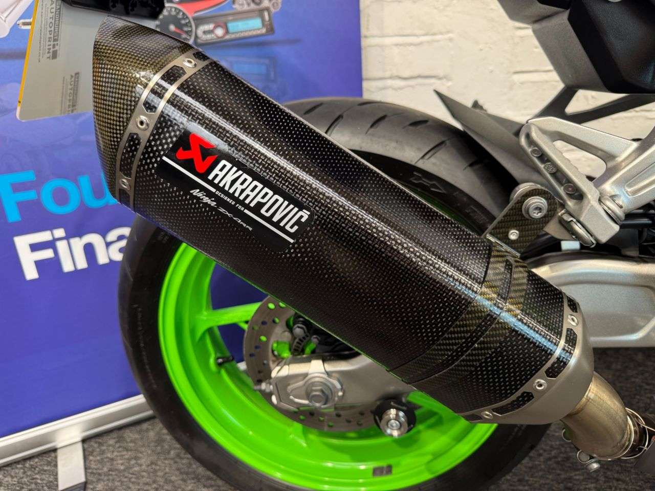 2024 KAWASAKI NINJA ZX-4RR 2024 KAWASAKI NINJA ZX-4RR