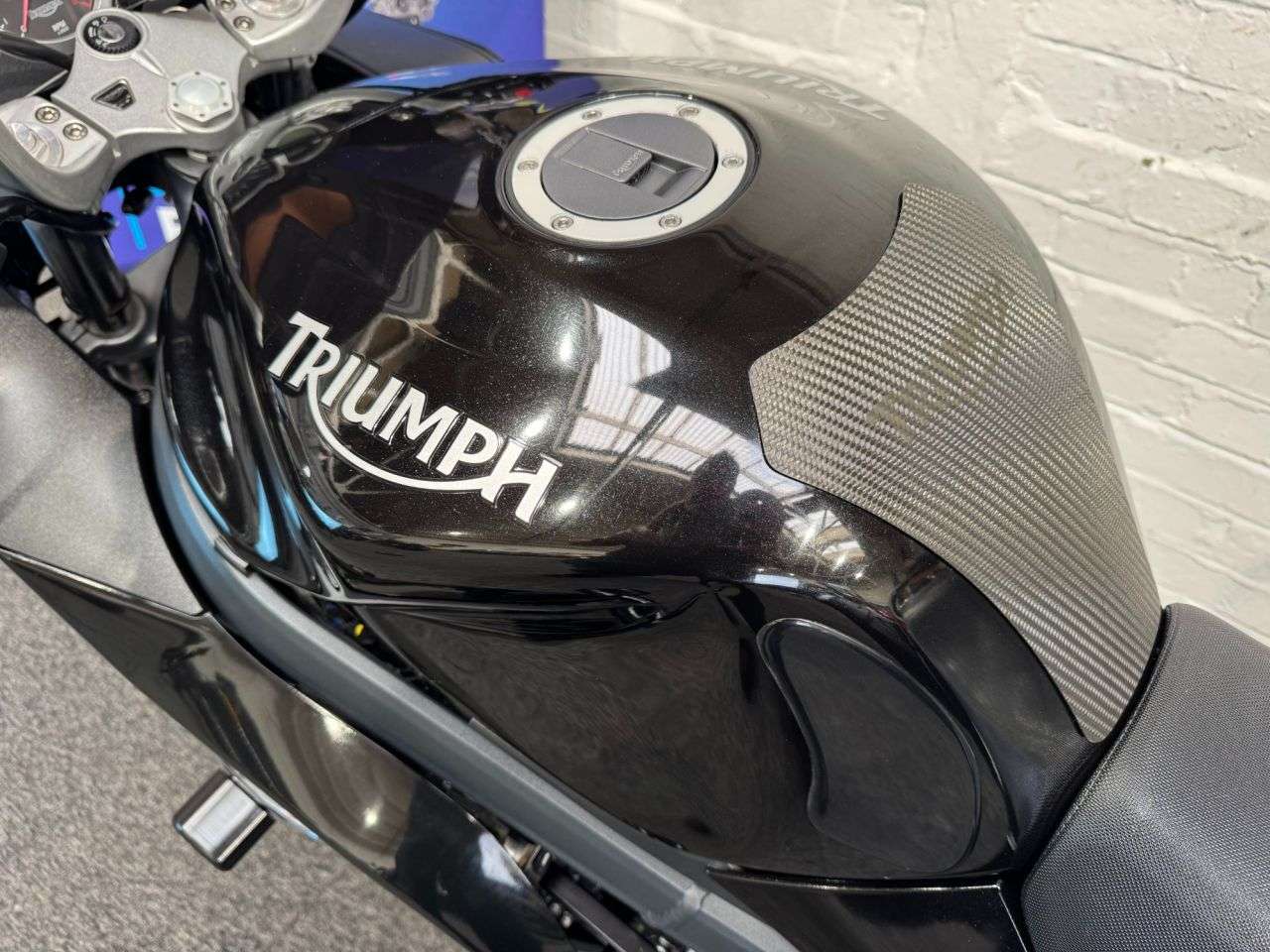 2009 TRIUMPH SPRINT ST 1050 2009 TRIUMPH SPRINT ST 1050