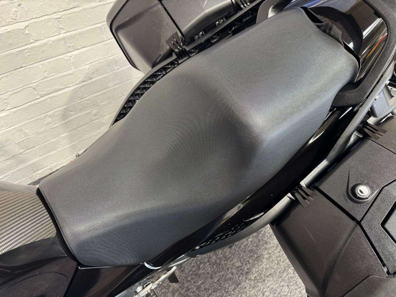 2009 TRIUMPH SPRINT ST 1050 2009 TRIUMPH SPRINT ST 1050