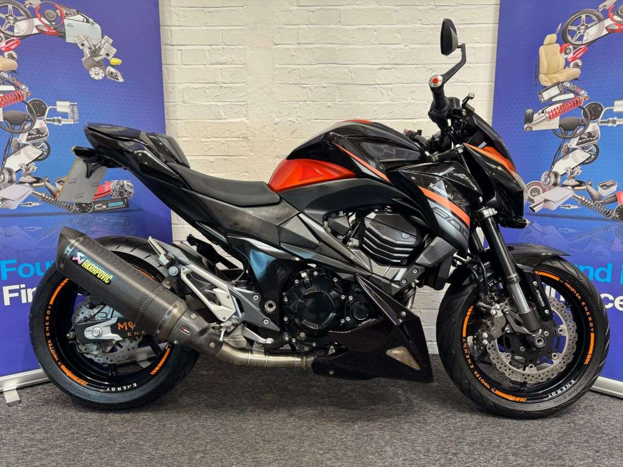 A 2016 KAWASAKI Z800 Z800 E ABS FINANCE WARRANTY DELIVERY A 2016 KAWASAKI Z800 Z800 E ABS FINANCE WARRANTY DELIVERY
