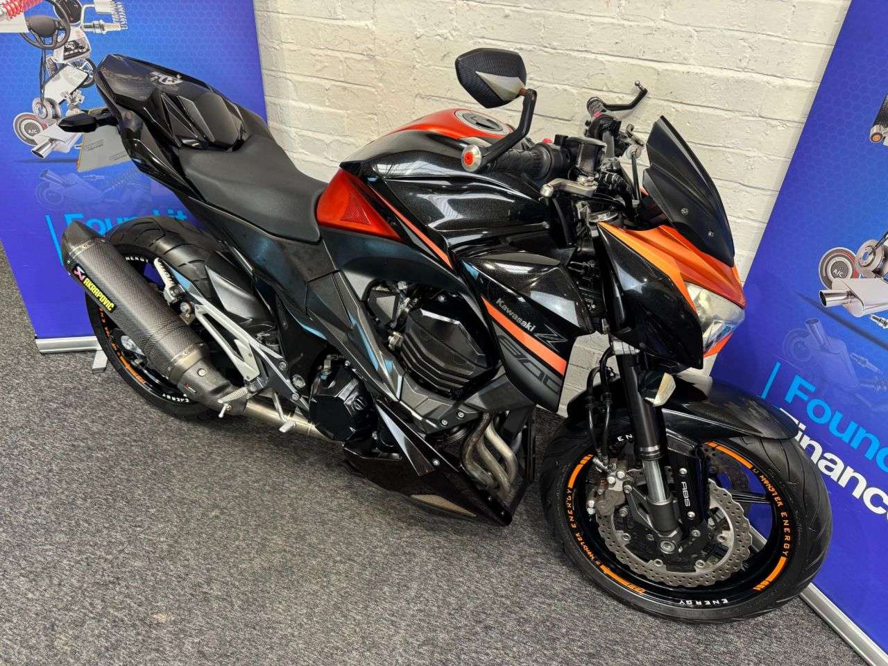A 2016 KAWASAKI Z800 Z800 E ABS FINANCE WARRANTY DELIVERY A 2016 KAWASAKI Z800 Z800 E ABS FINANCE WARRANTY DELIVERY