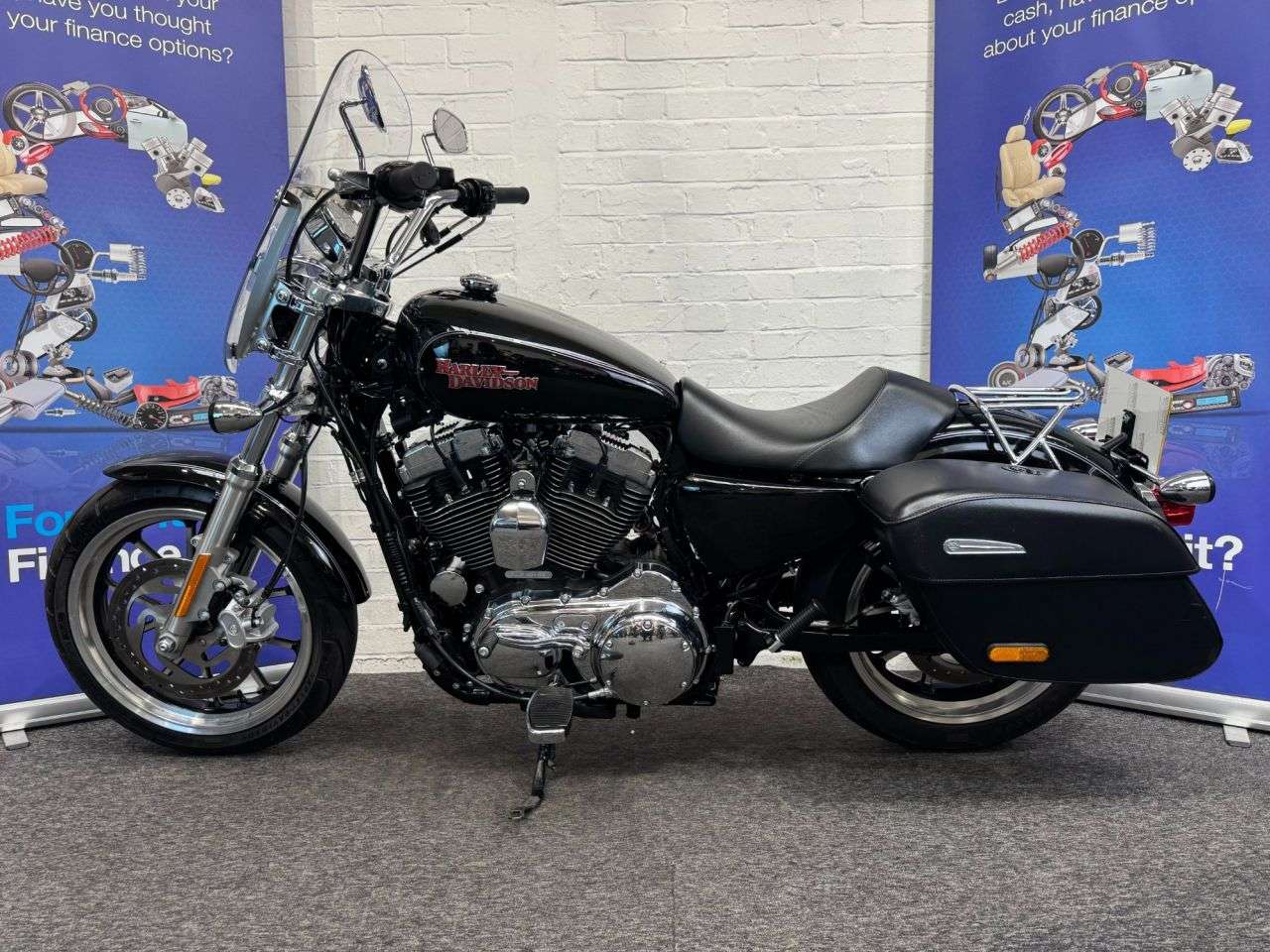 A 2015 HARLEY-DAVIDSON SPORTSTER 1200 XL1200T SUPERLOW FINANCE WARRANTY DELIVERY A 2015 HARLEY-DAVIDSON SPORTSTER 1200 XL1200T SUPERLOW FINANCE WARRANTY DELIVERY