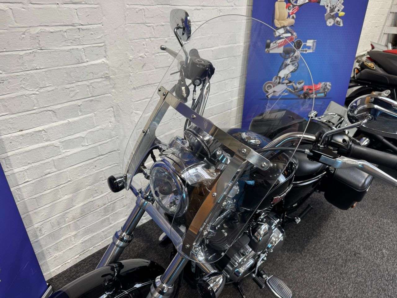 2015 HARLEY-DAVIDSON SPORTSTER 2015 HARLEY-DAVIDSON SPORTSTER