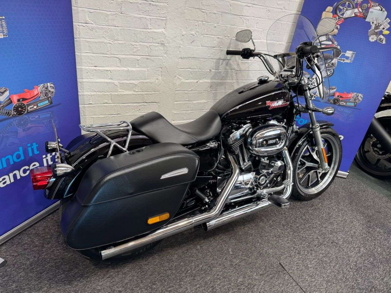 2015 HARLEY-DAVIDSON SPORTSTER 2015 HARLEY-DAVIDSON SPORTSTER