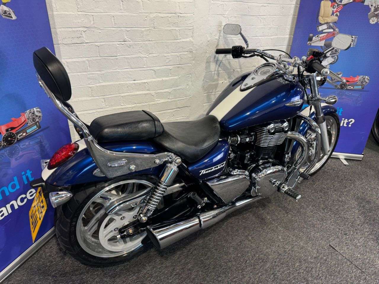 2011 TRIUMPH THUNDERBIRD 1600 2011 TRIUMPH THUNDERBIRD 1600