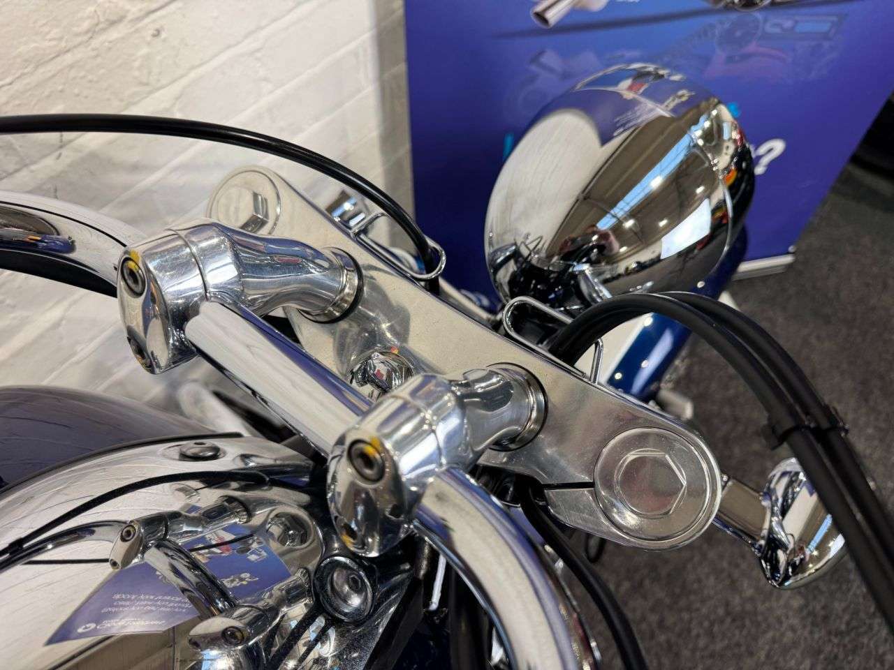 2011 TRIUMPH THUNDERBIRD 1600 2011 TRIUMPH THUNDERBIRD 1600