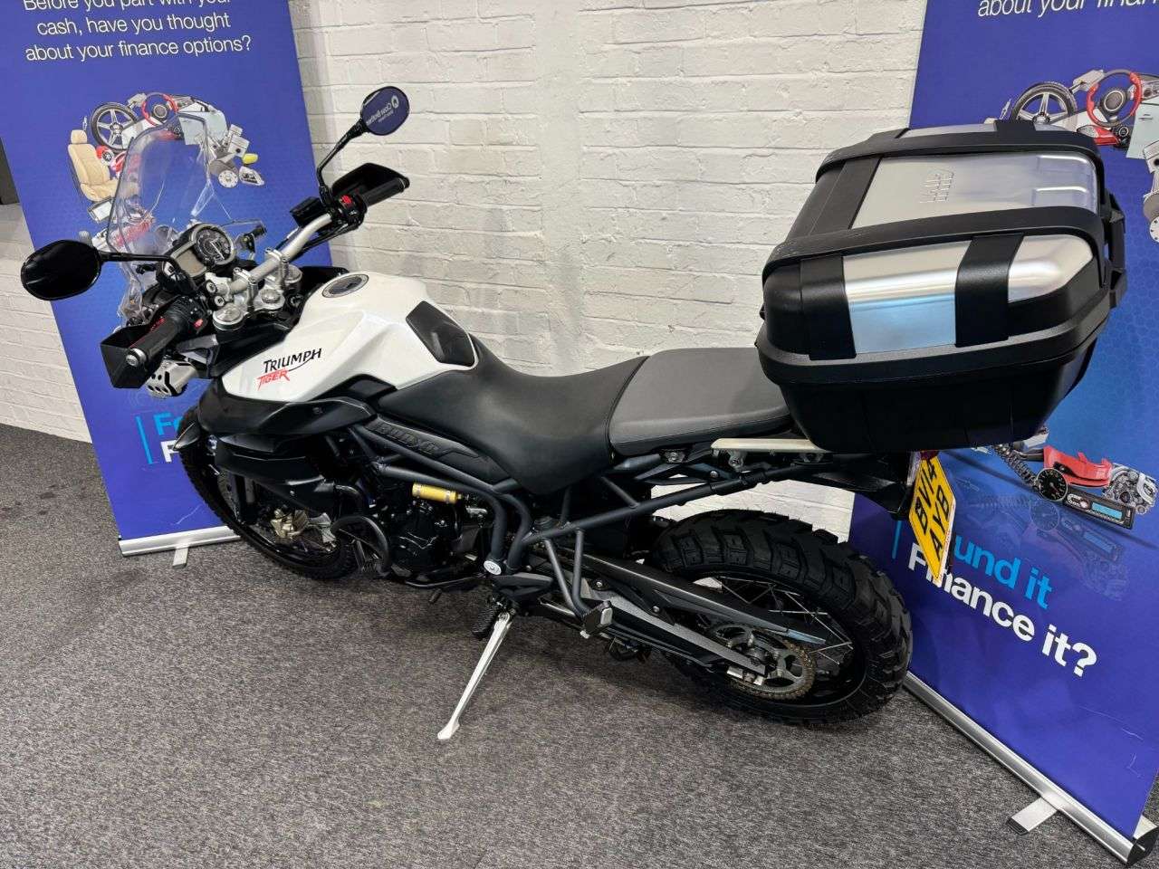 2014 TRIUMPH TIGER 800 2014 TRIUMPH TIGER 800