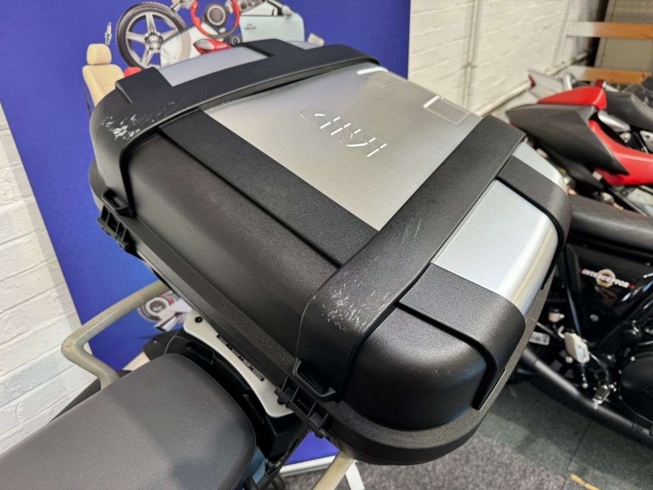 2014 TRIUMPH TIGER 800 2014 TRIUMPH TIGER 800