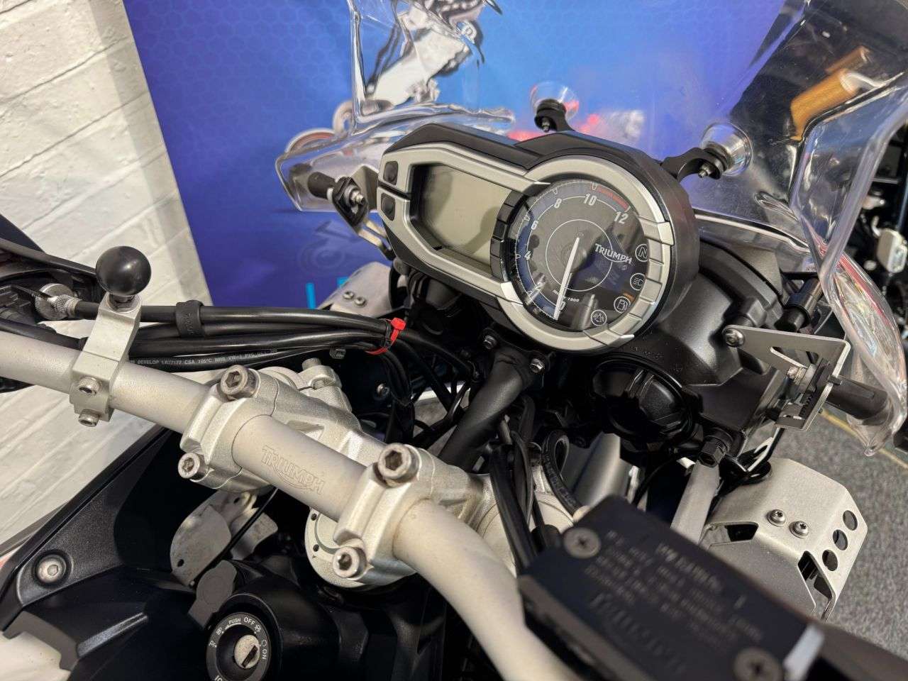 2014 TRIUMPH TIGER 800 2014 TRIUMPH TIGER 800