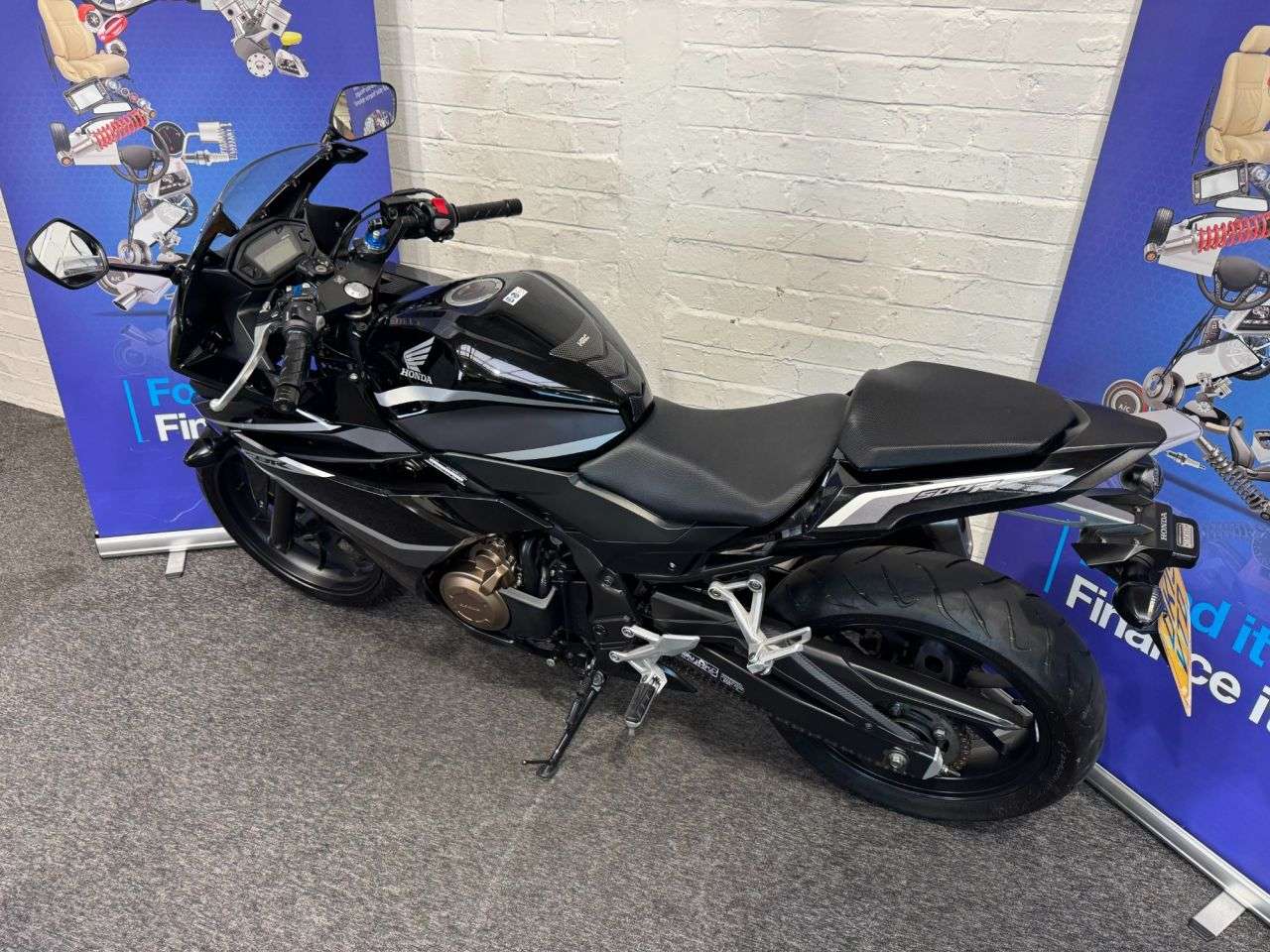 2019 HONDA CBR500R 2019 HONDA CBR500R