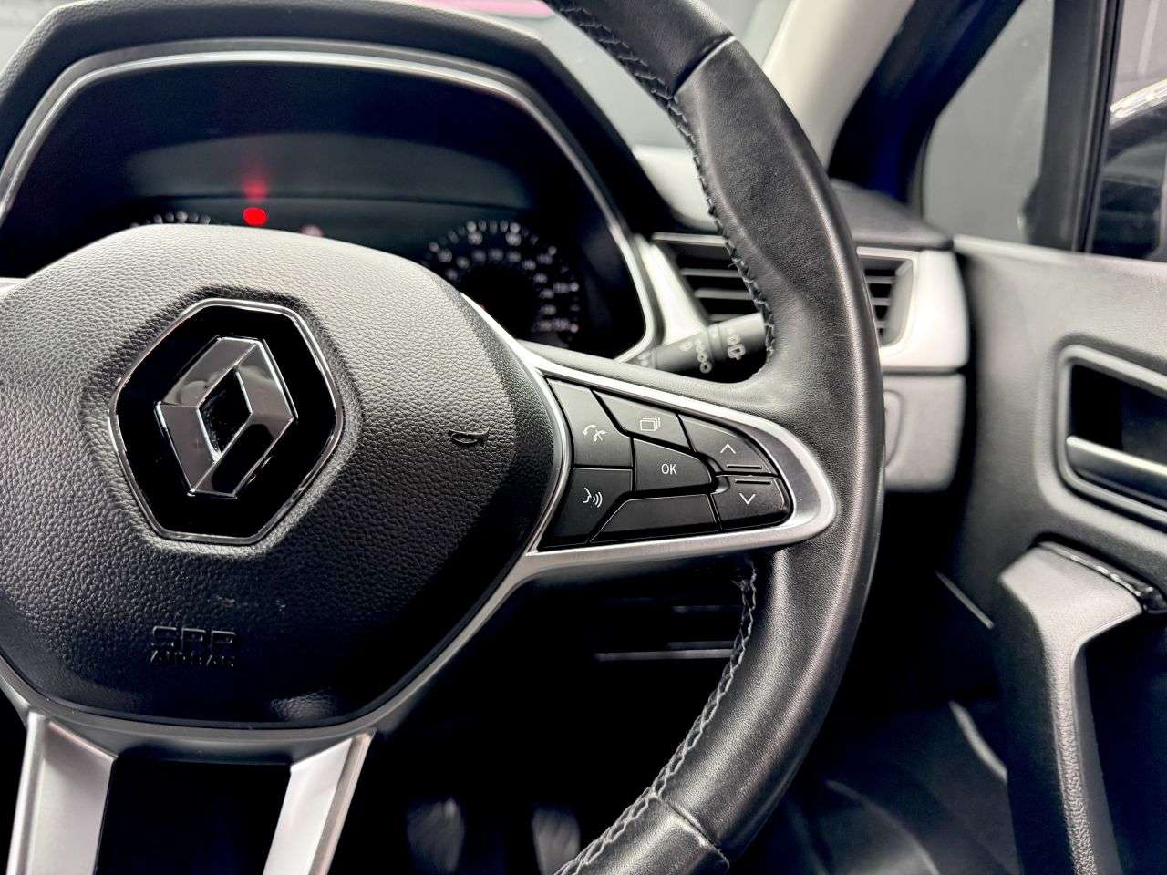 2021 RENAULT CAPTUR 2021 RENAULT CAPTUR