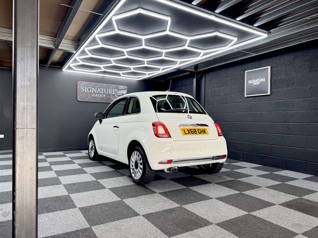 2018 FIAT 500 2018 FIAT 500