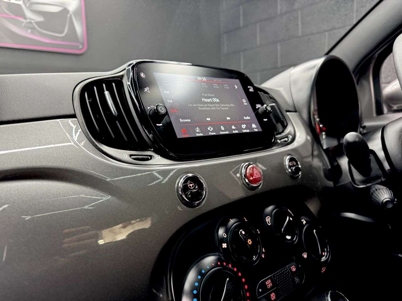 2023 FIAT 500 2023 FIAT 500