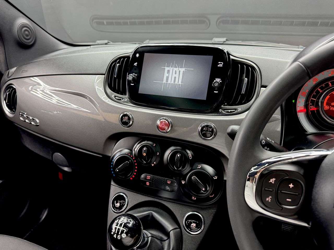 2023 FIAT 500 2023 FIAT 500