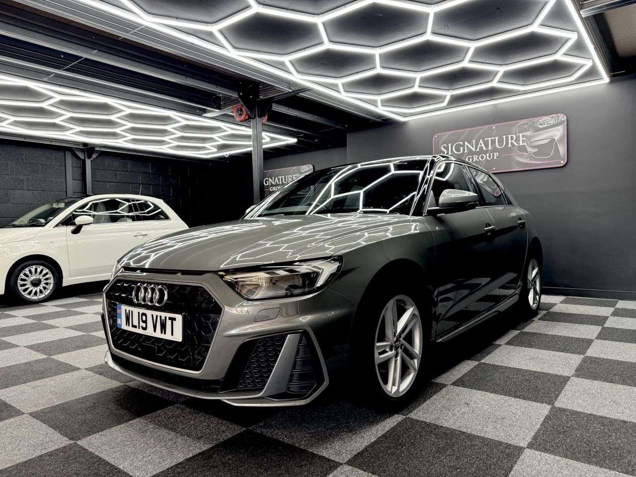 2019 AUDI A1 2019 AUDI A1