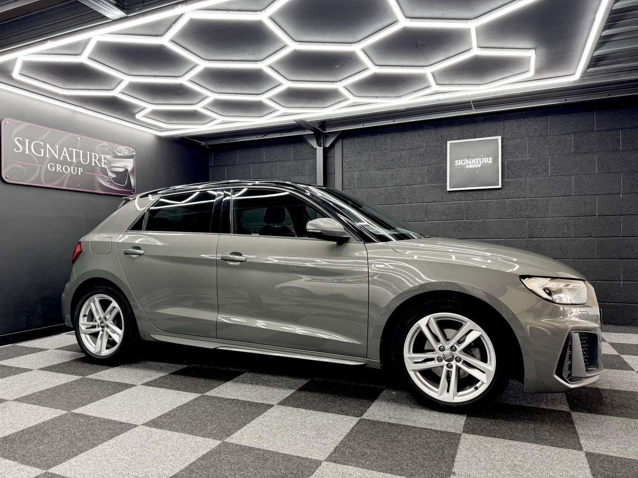 2019 AUDI A1 2019 AUDI A1