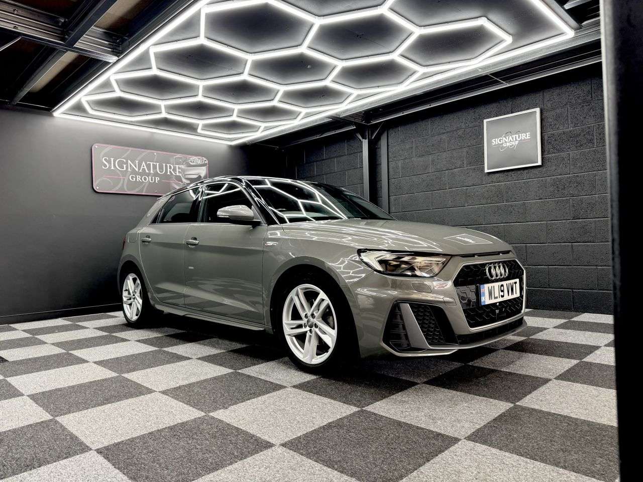 2019 AUDI A1 2019 AUDI A1
