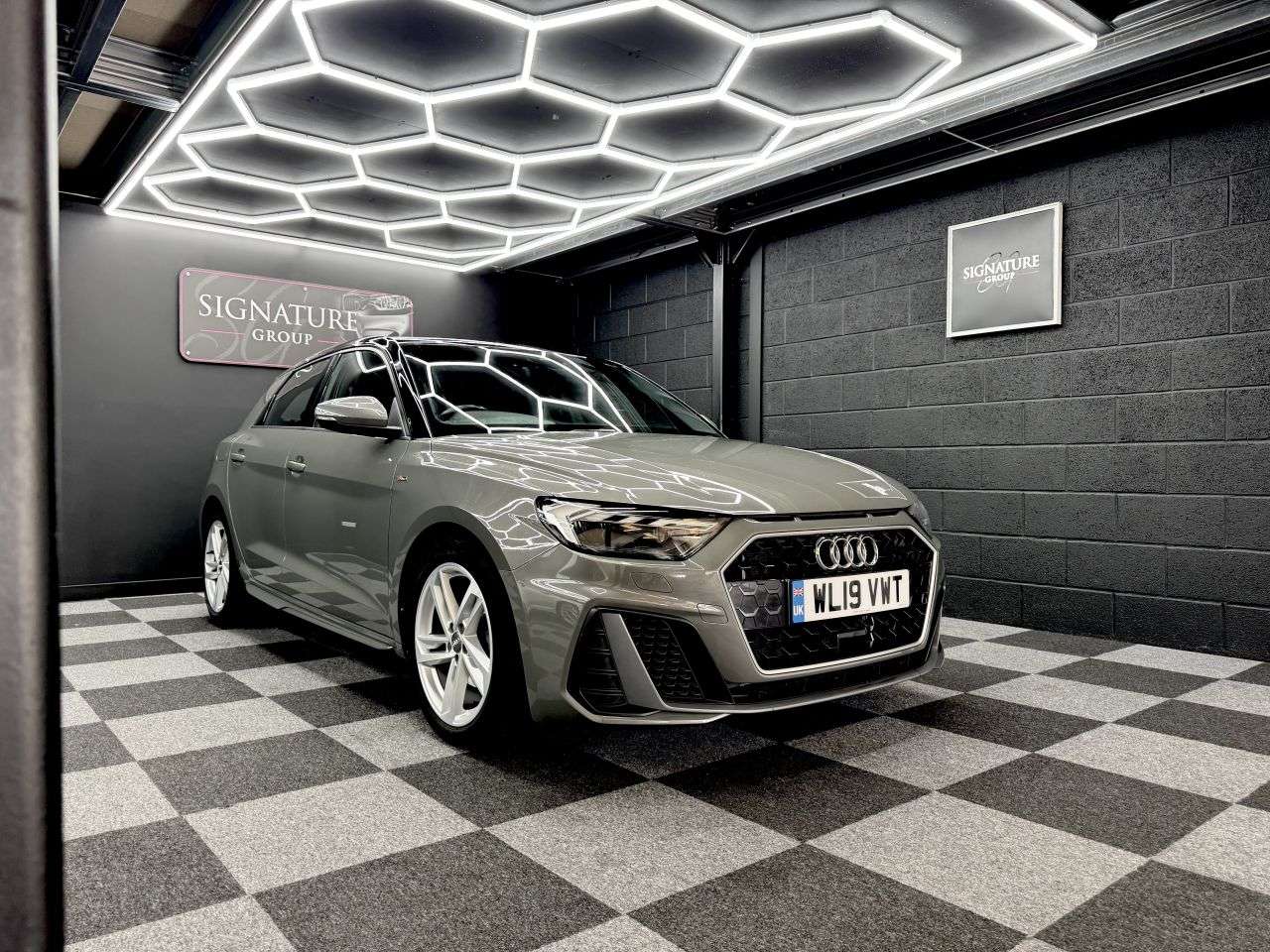 2019 AUDI A1 2019 AUDI A1