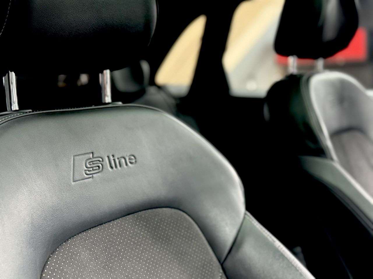 2018 AUDI Q3 2018 AUDI Q3