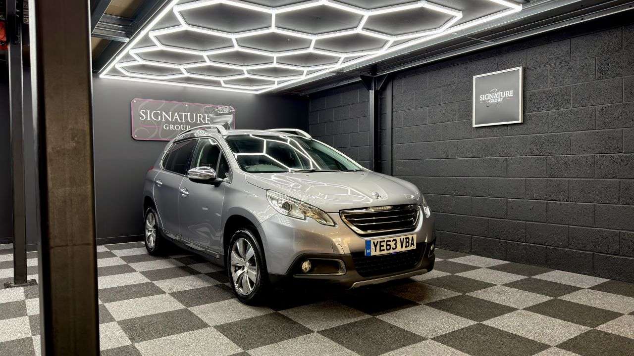A 2014 PEUGEOT 2008 1.6 e-HDi Allure SUV 5dr Diesel EGC Euro 5 (s/s) (92 ps) ***AUTOMATIC DEISE A 2014 PEUGEOT 2008 1.6 e-HDi Allure SUV 5dr Diesel EGC Euro 5 (s/s) (92 ps) ***AUTOMATIC DEISE